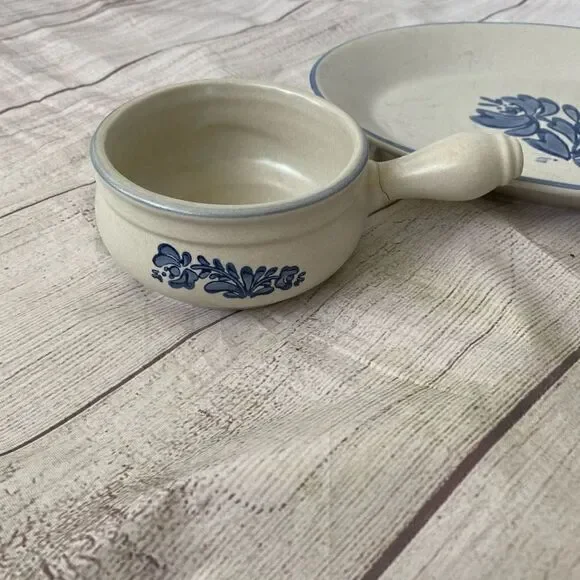 Vintage serve wear platter 2 dipping bowls and onion soup bowl - Picture 4 of 15